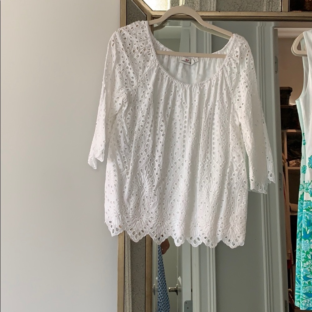 Vineyard vines top